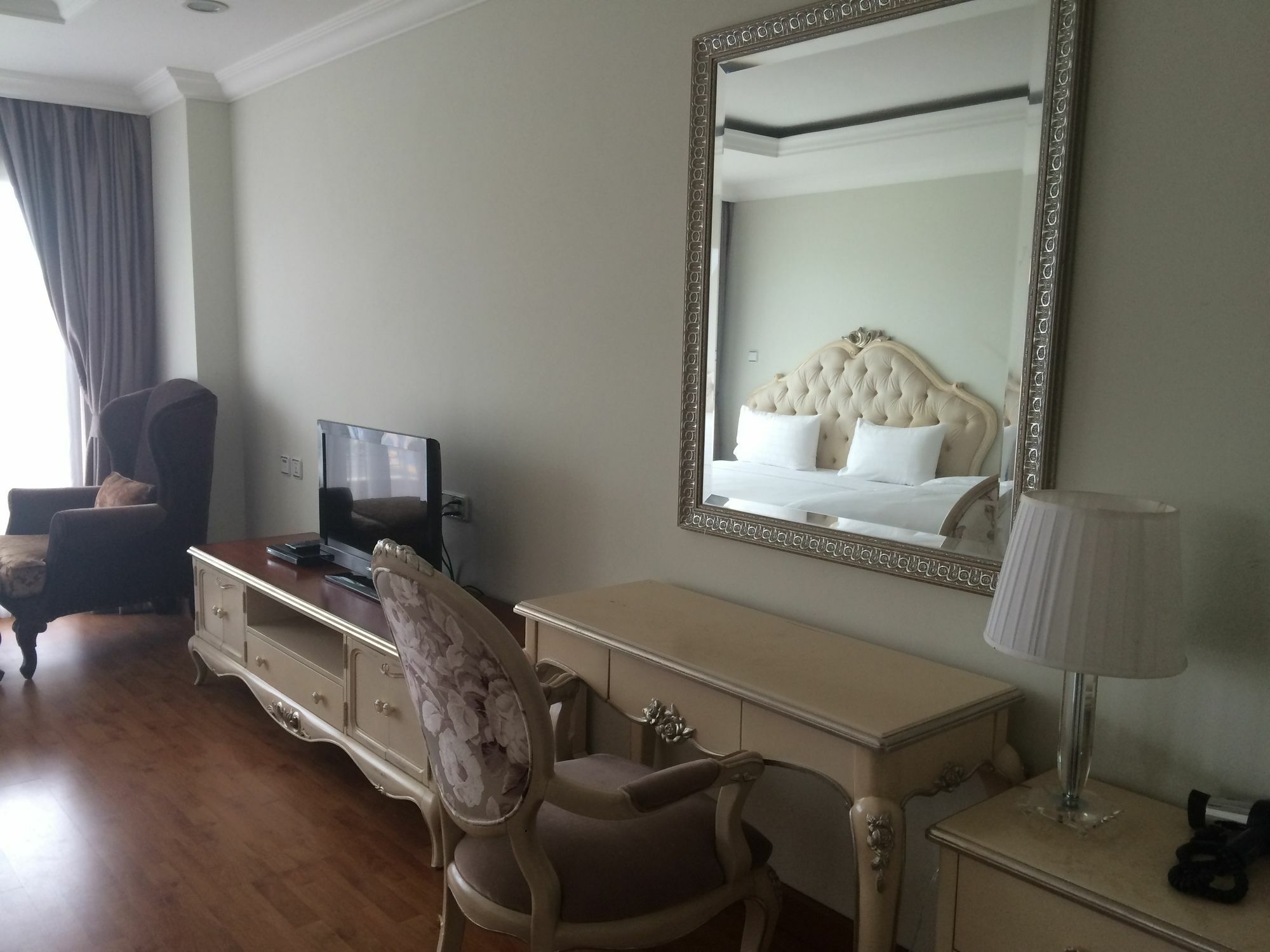 Lk Noble Suite Pattaya Εξωτερικό φωτογραφία