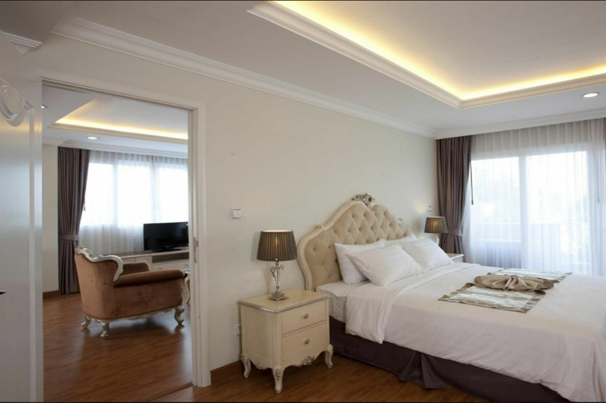 Lk Noble Suite Pattaya Εξωτερικό φωτογραφία